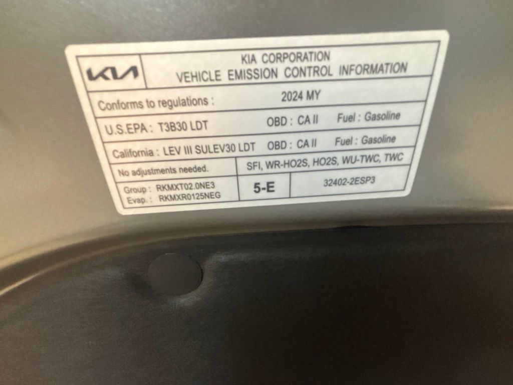 Used 2024 Kia Seltos EX AWD/4WD image 43