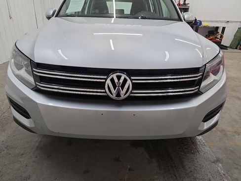 Used 2017 Volkswagen Tiguan S image 21