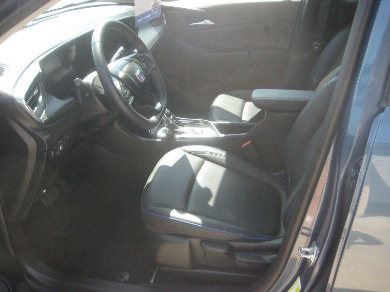 Used 2025 Buick Encore GX Sport Touring FWD image 13