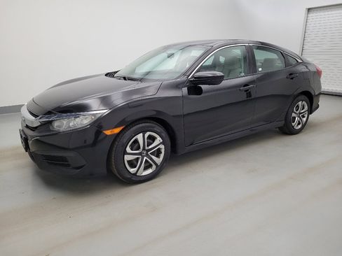Used 2018 Honda Civic LX image 2