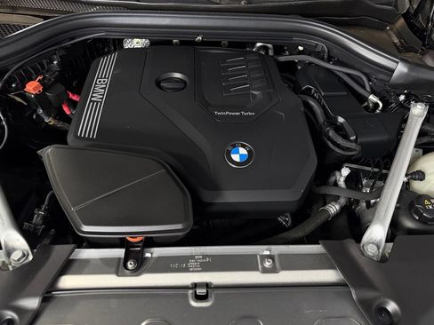 Used 2025 BMW X4 xDrive30i AWD/4WD image 36