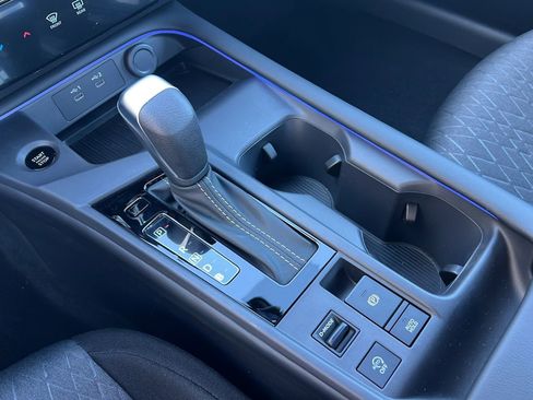 New 2026 Nissan Sentra SV w/ SV Convenience Package FWD image 23