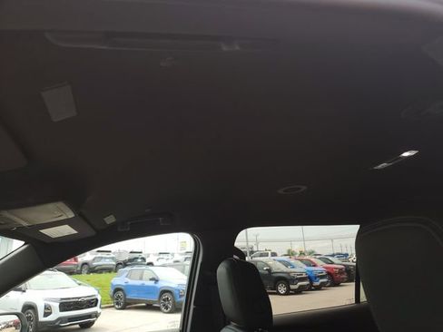 New 2026 Chevrolet Traverse LT w/ Midnight/Sport Edition FWD image 34
