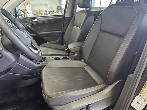 Used 2024 Volkswagen Tiguan Wolfsburg Edition image 15