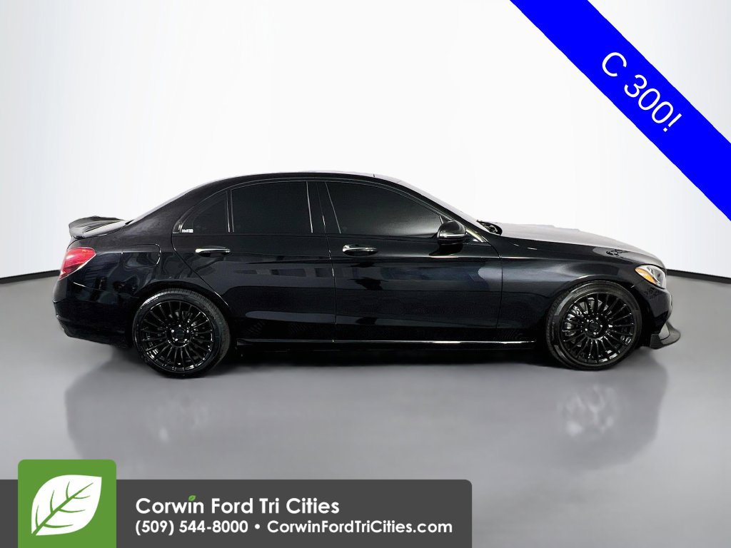 Used 2017 Mercedes-Benz C 300 Sedan image 17