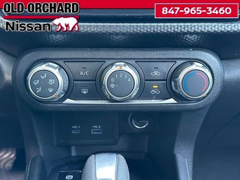 Used 2024 Nissan Kicks SV image 16