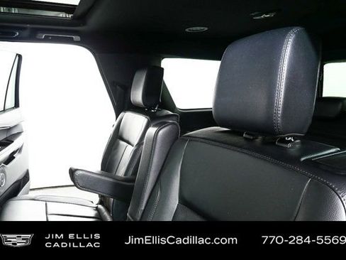 Used 2021 Ford Expedition Max XLT image 20