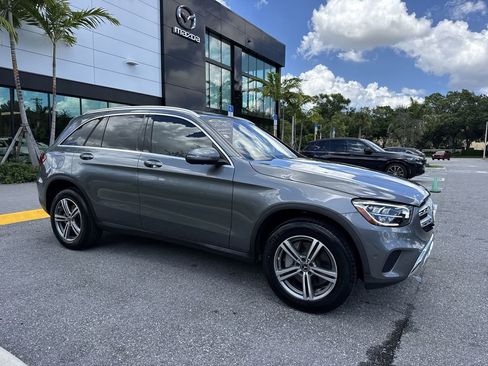 Used 2021 Mercedes-Benz GLC 300 image 6