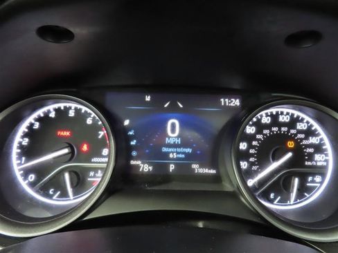 Used 2022 Toyota Camry SE w/ Cold Weather Package AWD/4WD image 19