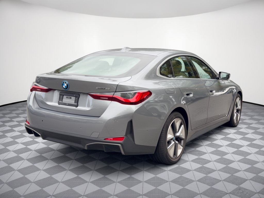 Used 2024 BMW i4 eDrive40 w/ Premium Package RWD image 9