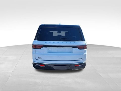 Used 2022 Jeep Wagoneer Series III image 11
