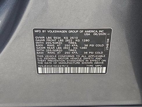Used 2025 Volkswagen Atlas Cross Sport SE FWD image 33