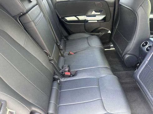 Used 2023 Mercedes-Benz EQB 300 4MATIC w/ Exclusive Package image 16