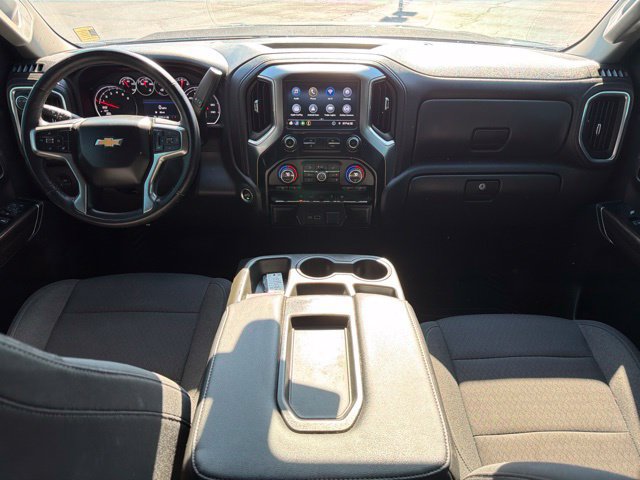 Used 2022 Chevrolet Silverado 1500 LT AWD/4WD image 35