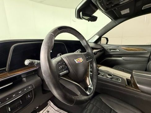 Certified 2023 Cadillac Escalade Premium Luxury Platinum image 7