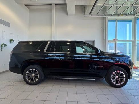 New 2026 Chevrolet Suburban LS w/ Max Trailering Package AWD/4WD image 30