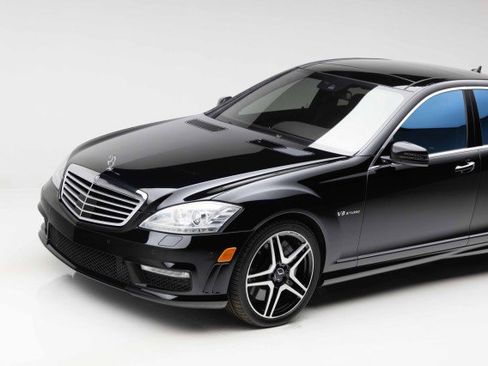 Used 2012 Mercedes-Benz S 63 AMG image 25