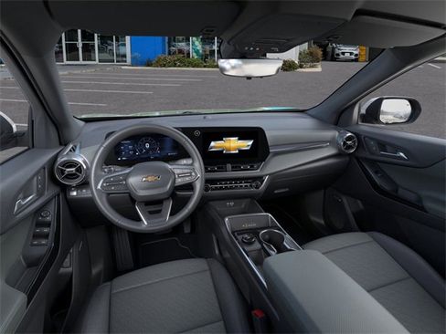 New 2026 Chevrolet Equinox LT image 15