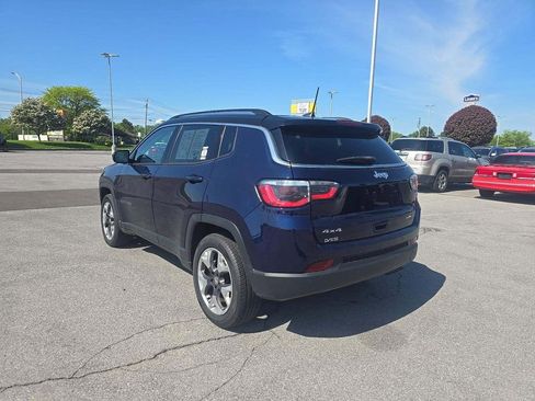 Used 2018 Jeep Compass Limited w/ Navigation Group AWD/4WD image 3