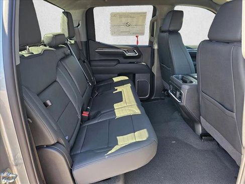 New 2026 Chevrolet Silverado 1500 LTZ w/ Z71 Off-Road Package image 16