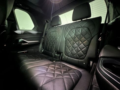 New 2026 BMW X7 xDrive40i AWD/4WD image 34