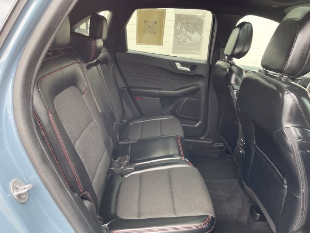 Used 2023 Ford Escape ST-Line w/ Tech Pack #1 AWD/4WD image 32