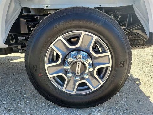 New 2026 Ford F350 Lariat RWD image 22