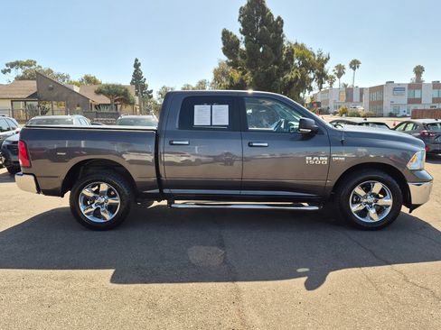 Used 2017 RAM 1500 Big Horn RWD image 5