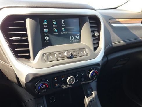 Used 2019 GMC Acadia SLE FWD image 12