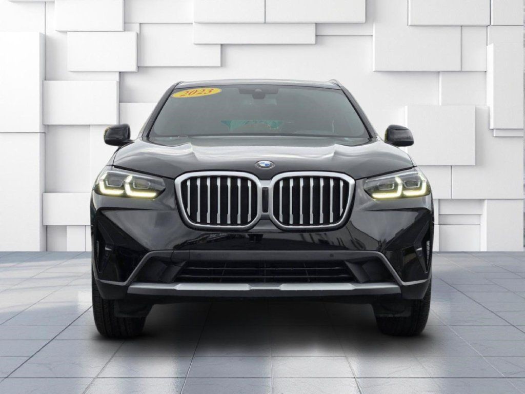 Used 2023 BMW X3 xDrive30i w/ Convenience Package w/ZPA AWD/4WD image 2
