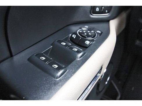 Used 2023 Ford Expedition XLT RWD image 20