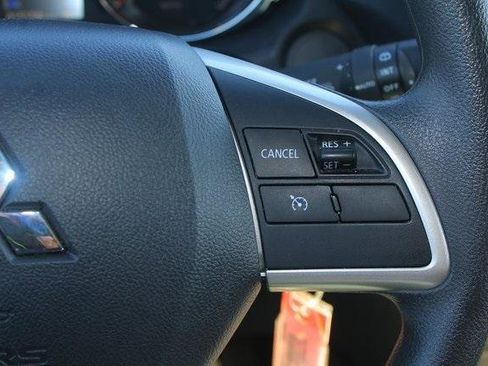 Used 2025 Mitsubishi Outlander Sport ES image 15