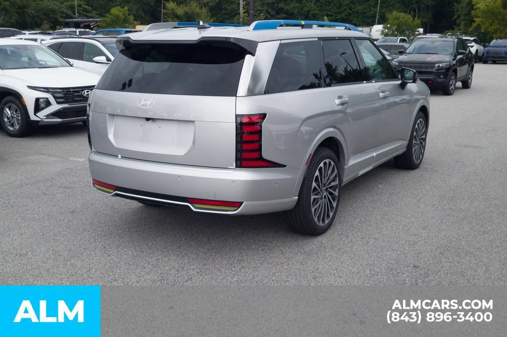 Used 2026 Hyundai Palisade Calligraphy FWD image 5