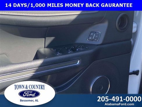 Certified 2024 Ford Expedition XLT image 14