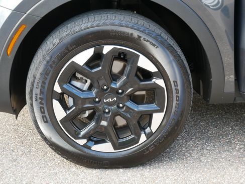Certified 2025 Kia Sorento S AWD/4WD image 15