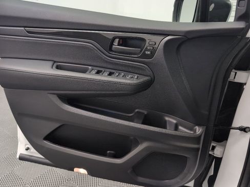 New 2026 Honda Odyssey Touring image 23