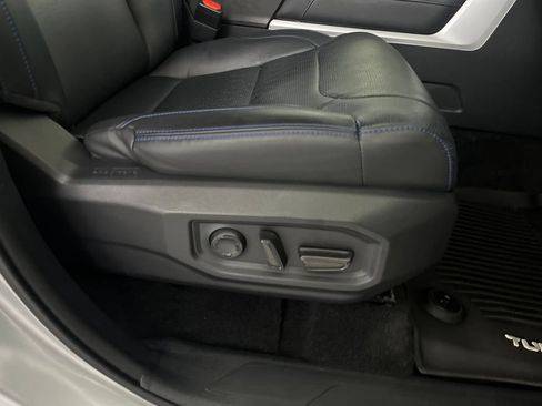 Used 2024 Toyota Tundra Platinum AWD/4WD image 58