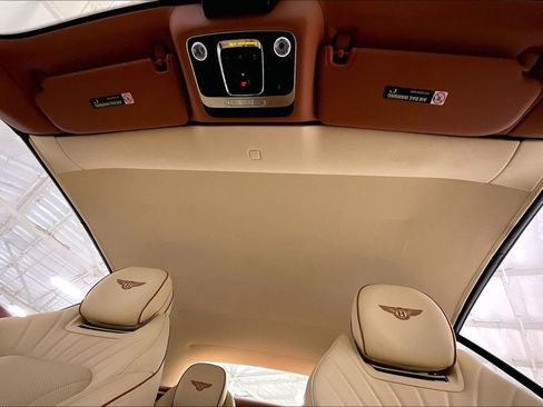 Used 2024 Bentley Continental GT AWD/4WD image 20