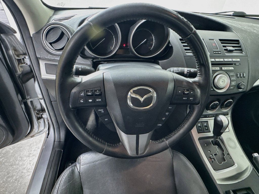 Used 2010 MAZDA MAZDA3 s Grand Touring FWD image 11