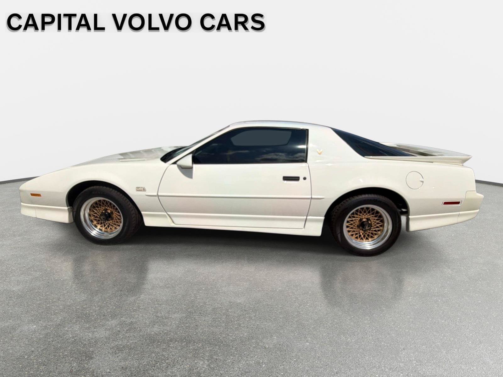 Used 1987 Pontiac Firebird Trans Am RWD image 8