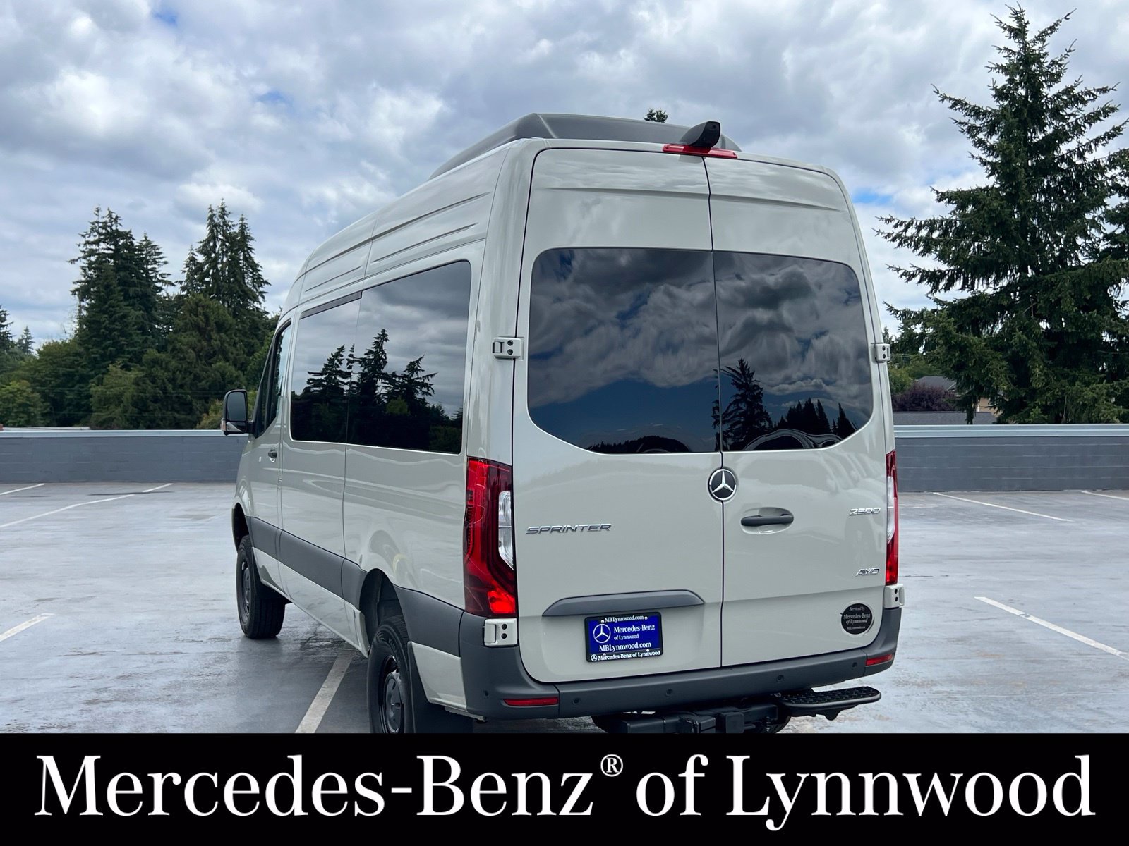 New 2026 Mercedes-Benz Sprinter 2500 image 8
