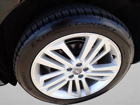 Used 2018 Audi Q5 Premium Plus w/ Premium Plus Package image 5