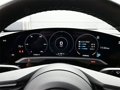 Certified 2022 Porsche Taycan 4S image 9