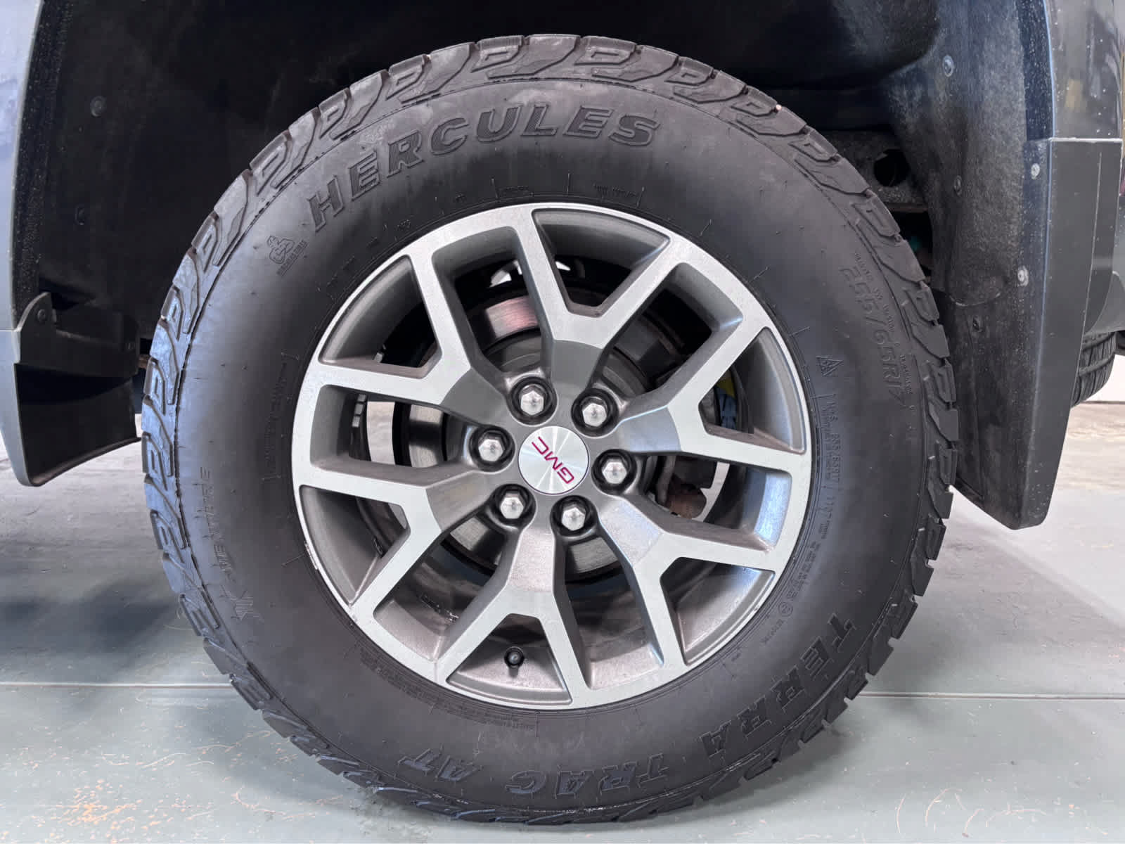 Used 2016 GMC Canyon SLE w/ All Terrain Package AWD/4WD image 10