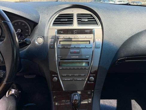 Used 2011 Lexus ES 350 FWD image 17