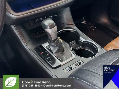 Used 2017 Toyota Highlander Limited Platinum image 20
