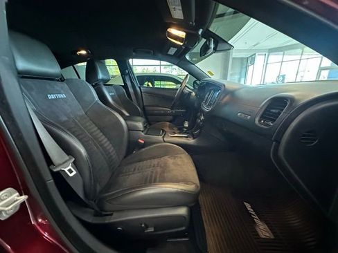 Used 2023 Dodge Charger Scat Pack w/ Daytona Edition Group image 30