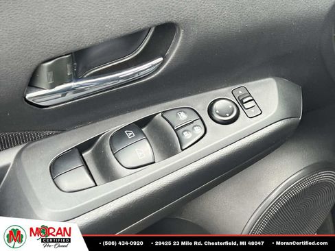 Used 2024 Nissan Kicks SV FWD image 15