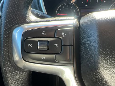 Used 2025 Chevrolet Blazer LT FWD image 58