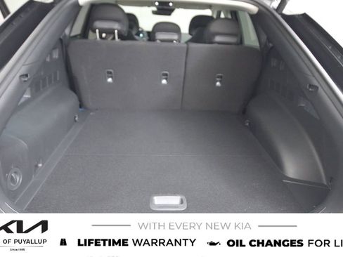 New 2025 Kia EV6 Wind image 19